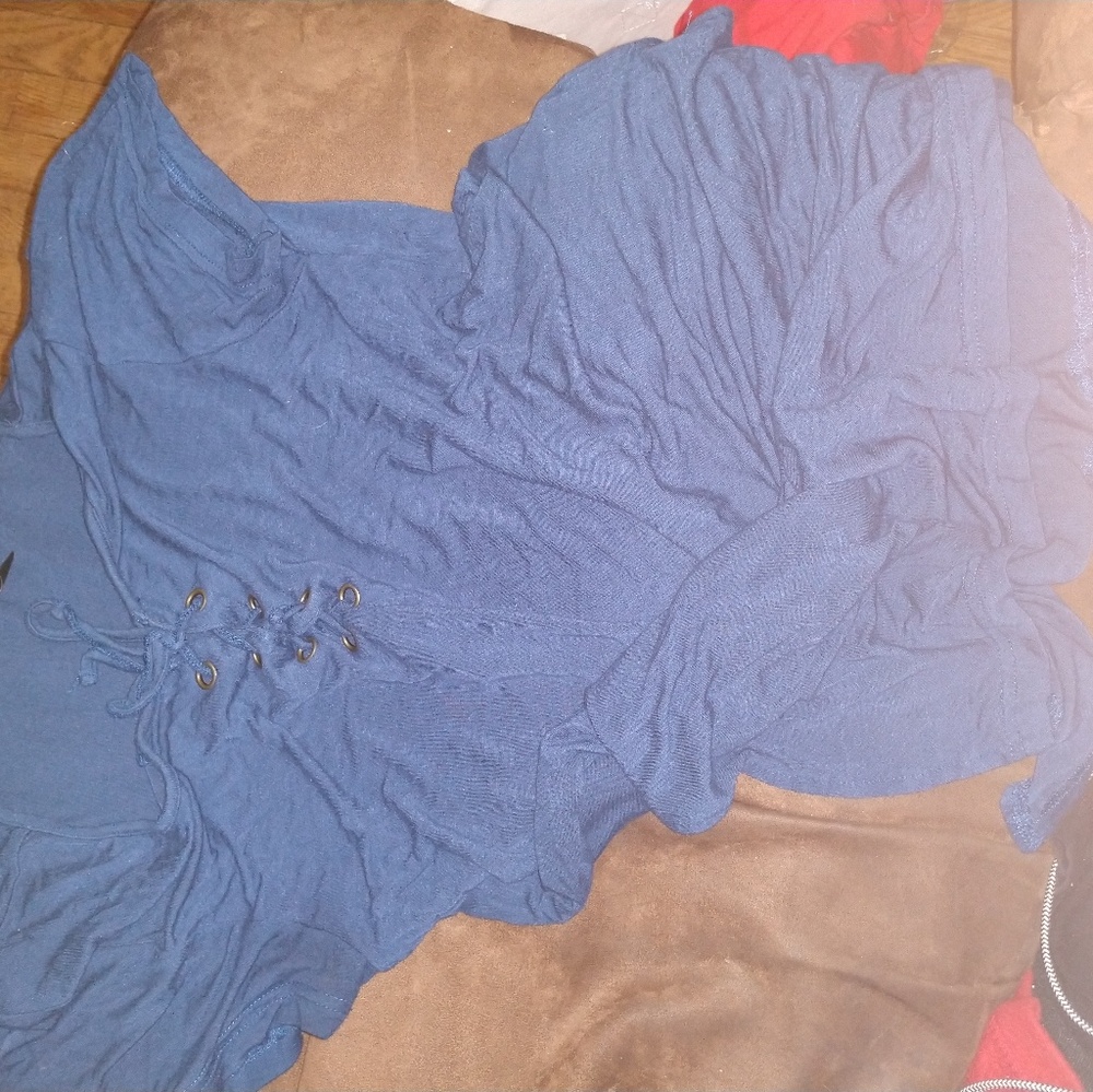 Tie front tee